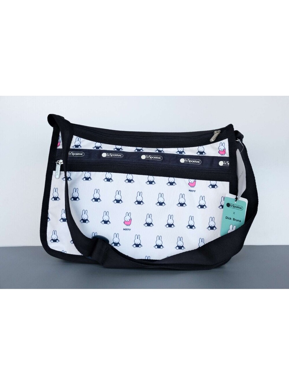 LeSportsac x Miffy White Large Deluxe Everyday Bag NWT